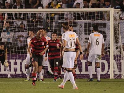 Com o resultado positivo conquistado fora de casa, o Flamengo chegou aos 24 pontos - Com o resultado positivo conquistado fora de casa, o Flamengo chegou aos 24 pontos -