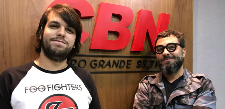 VideoSonic aposta na experiência do show para suprir a falta de um vocalista - CBN CG VideoSonic aposta na experiência do show para suprir a falta de um vocalista - CBN CG