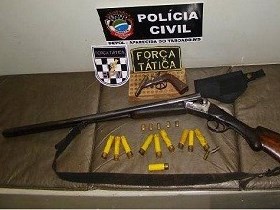 Polícia apreende armas, munições e carne de capivara em Aparecida