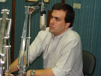 Marco Garcia, secretário de Desenvolvimento Econômico, em visita a Rádio Cultura FM -