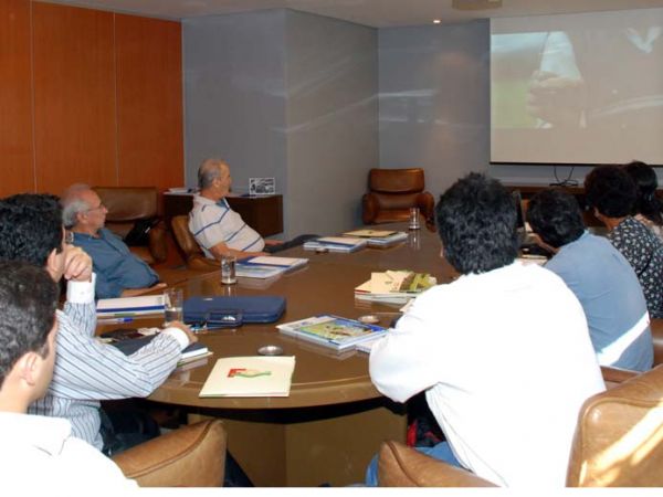 Os empresários bolivianos farão um encontro de negócios na cidade de Corumbá -