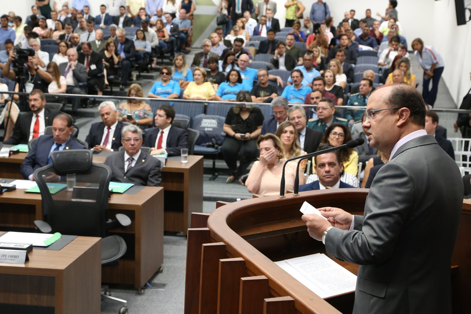 Deputado Barbosinha durante discurso na abertura da 11ª Legislatura - Foto: ALMS