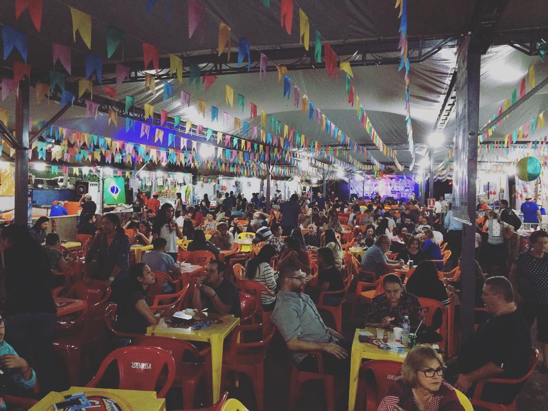 A praça de alimentação estará aberta todos os dias, das 18h às 23h - Foto: Divulgação