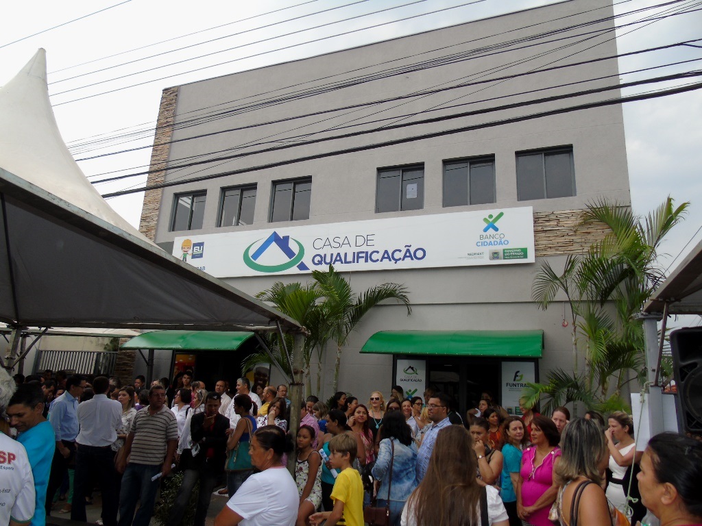 Cursos de qualificação gratuitos estão com inscrições abertas - Foto: Divulgação/Funtrab