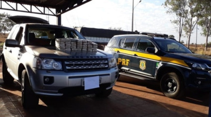 O suspeito, de acordo com as informações policiais, confessou que levaria a droga para São Paulo - Foto:Divulgação/PRF