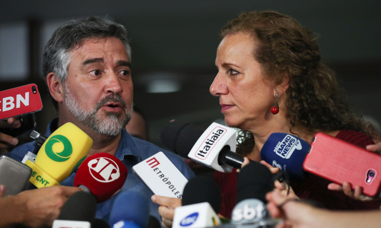 Os líderes Paulo Pimenta (PT) e Jandira Feghali (Minoria) avaliam ações no Legislativo e no Judiciário - Foto: Lula Marques/Câmara dos Deputados