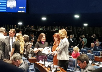 Senado aprova PEC da cessão Onerosa - Foto: Márcia Paravizzi/CBN