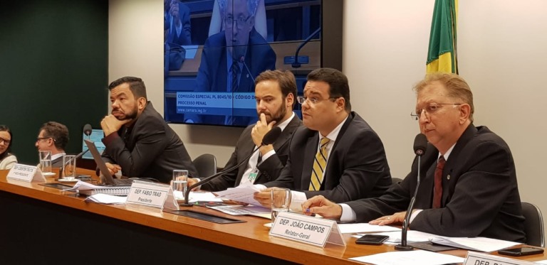 Comissão Especial que vai reformar o código de processo penal tem dois deputados de Mato Grosso do Sul na presidência - Foto: Márcia Paravizzi/CBN