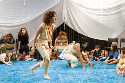 O projeto ´Era Uma Vez – Dança para Crianças´leva dança para escolas e EMEI da Capital - Foto: Vaca Azul