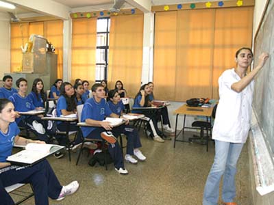Em Três Lagoas mais de 10 mil alunos deverão retornar as aulas de aulas nas 11 escolas estaduais -