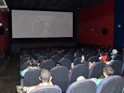 Foram selecionados 150 convidados para assistir o filme -