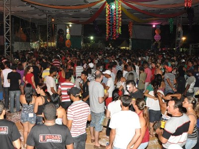 Conselheiros tutelares encontraram vários adolescentes no Carnalegria -