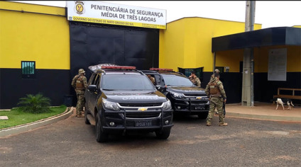 Reportagem do Jornal do Povo flagrou o momento em que o Garras cumpriu mandados de prisão e transferência - André Barbosa/JPNEWS