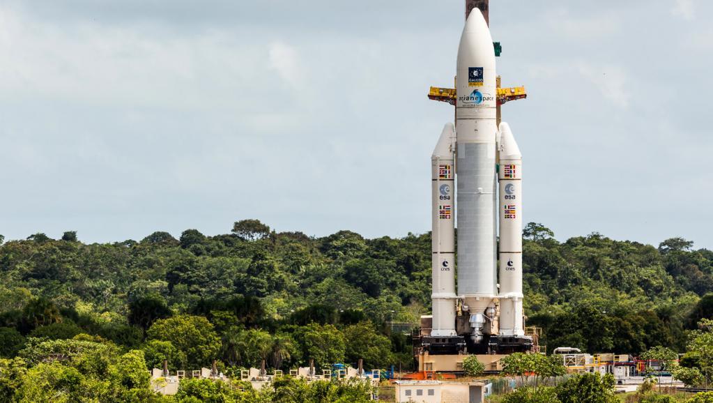 O acesso ao centro espacial de Kourou, de onde é lançado o foguete Ariane com o satélite brasileiro, continua bloqueada - Jody Amiet/AFP