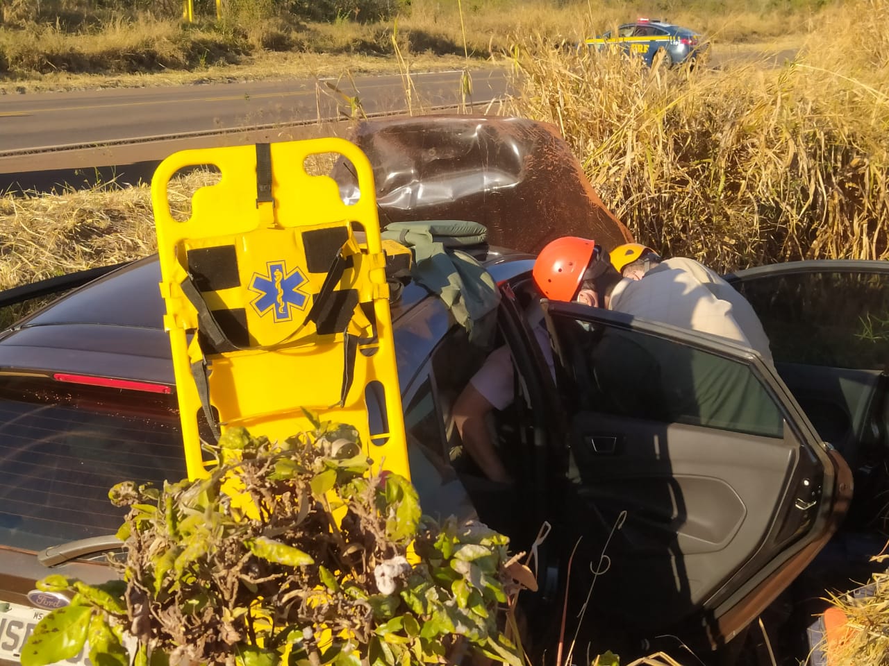 Corpo de Bombeiros foi chamado na tarde de terça-feira para socorrer uma vítima de acidente na BR 262 - Imagem cedida