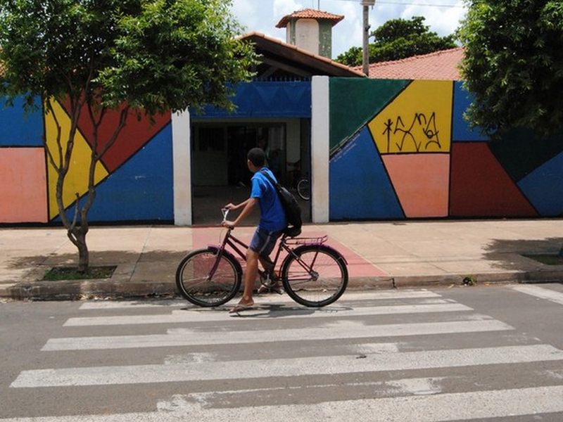 Fluxo de alunos na frente das escolas era baixo - Arquivo/JP