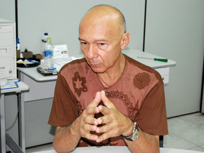 Jair Damasceno em visita a redação do Jornal do Povo -