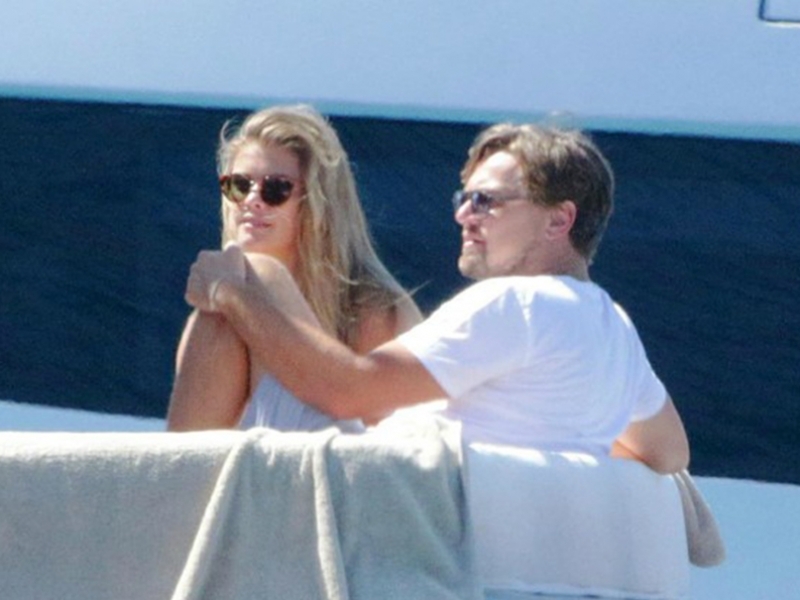 Leonardo DiCaprio e Nina Agdal - Grosby Group Leonardo DiCaprio e Nina Agdal - Grosby Group