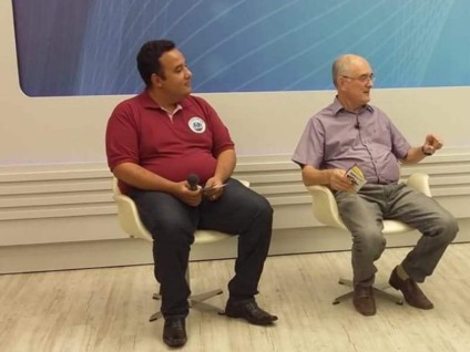 Padre Severino Orso e o Coordenador da igreja Santa Luzia Márcio Josias Ferreira; organizadores da festa - Viviane Pinheiro