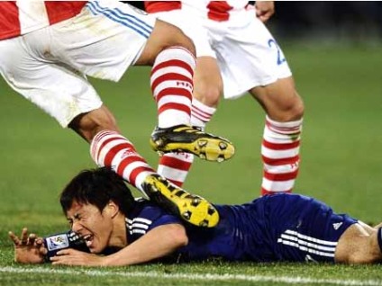 O jogo não foi bonito, com baixo nível técnico e muitas trombadas nos 120 minutos -