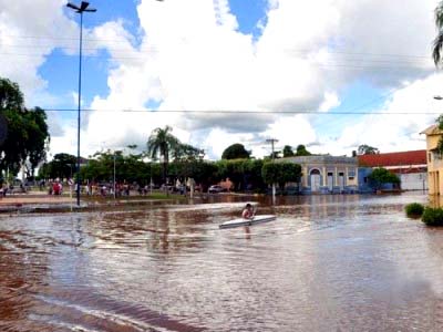 43 mil pessoas prejudicadas pelas fortes chuvas que caíram no Estado -