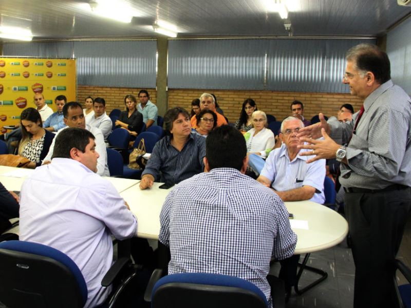 Prefeito de Bataguassu, Pedro Caravina, participou do encontro - Chico Ribeiro/Notícias MS