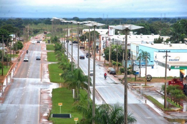 Por dia, 25 mil veículos passam pela avenida Ranulpho Marques Leal, no trecho urbano de Três Lagoas, com pouco mais de 7,5 quilômetros - Arquivo/JP