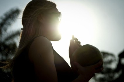 Evitar exposição excessiva ao sol, sem a devida proteção, é uma das medidas de prevenção - Marcelo Carmargo/Arquivo/Agência Brasil
