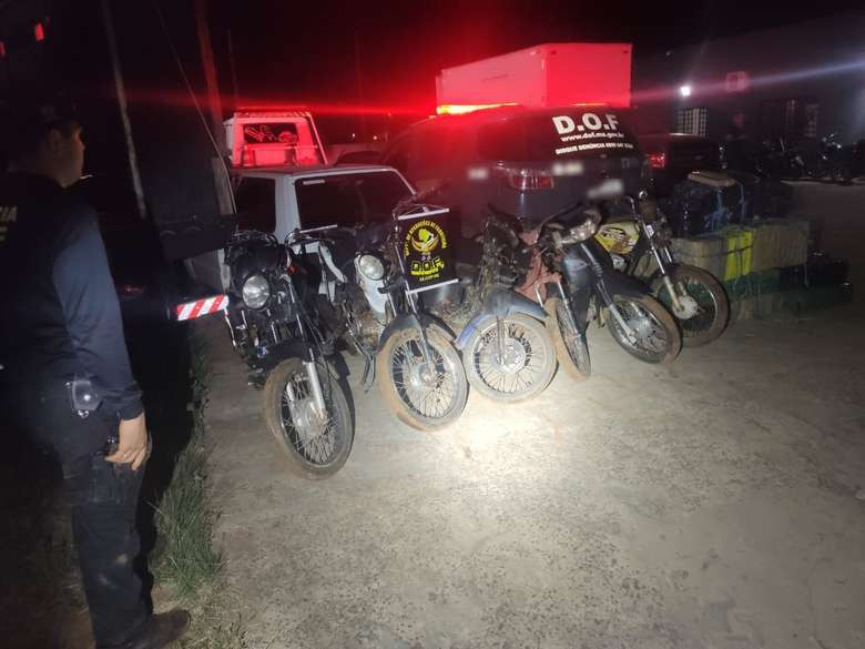 DOF apreende sete motocicletas carregadas com de maconha - Foto: Divulgação/DOF