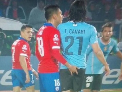 Cavani passa por problemas pessoais, recentemente o pai do jogador se envolveu em um grave acidente que resultou na morte de um motoqueiro - Divulgação