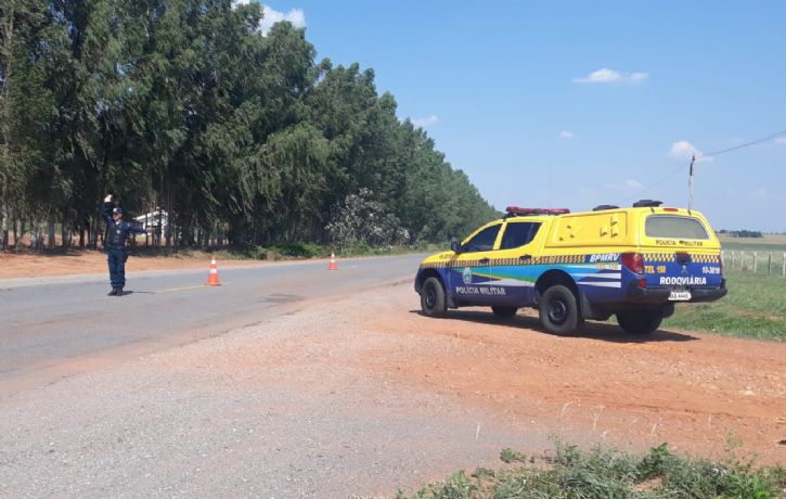 A Polícia Militar Rodoviária disponibiliza o número 198, com ligações gratuitas, para denúncias e informações - Divulgação