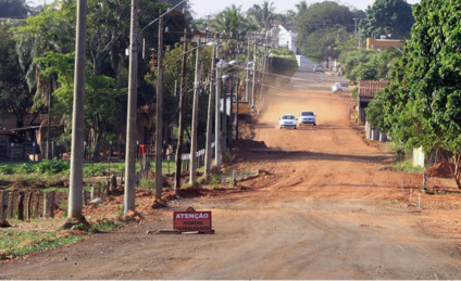 1ª etapa da pavimentação na avenida foi realizada em setembro de 2017 - Edemir Rodrigues/Portal MS