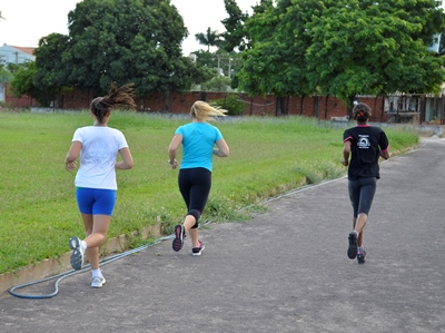 Alunas do projeto treinando forte para competições deste ano -