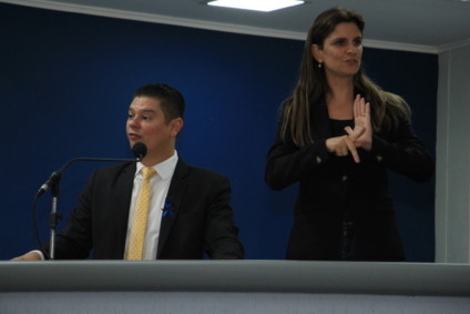 Projeto que garante atendimento de surdos com igualdade é de autorida do vereador Otávio Trad (PTB) e segue para sanção do prefeito - Izaías Medeiras/Câmara Municipal