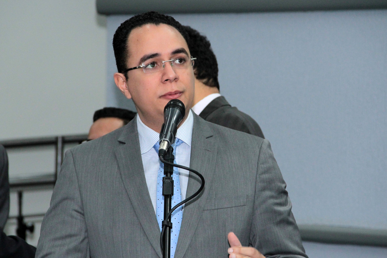 Vereador Odilon de Oliveira terminou relatório e aguarda data para leitura - Izaías Medeiros/Câmara Municipal