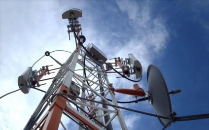 Torre fica localizada na região rual de Paranaíba - Reprodução/Internet