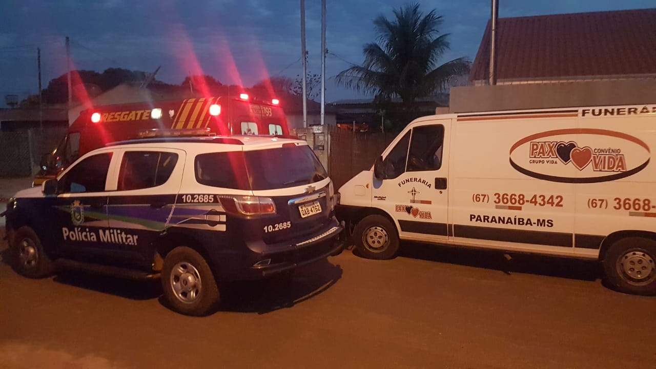 O local é um conjunto de residências onde moram os familiares - Polícia Militar