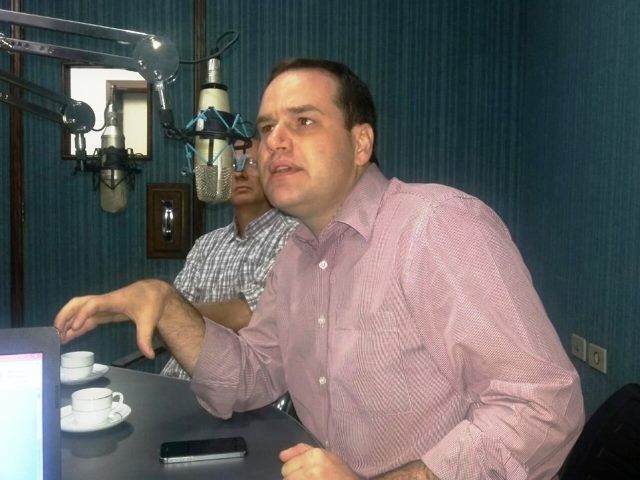 Rógerson  Rímoli participou do programa RCN Notícias da rádio Cultura FM  - Valdecir Cremon/JP