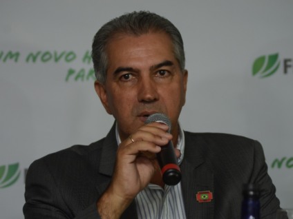 Governador do Estado, Reinaldo Azambuja durante entrevista coletiva na manhã de hoje, dia 30 - Danilo Fiuza/JP