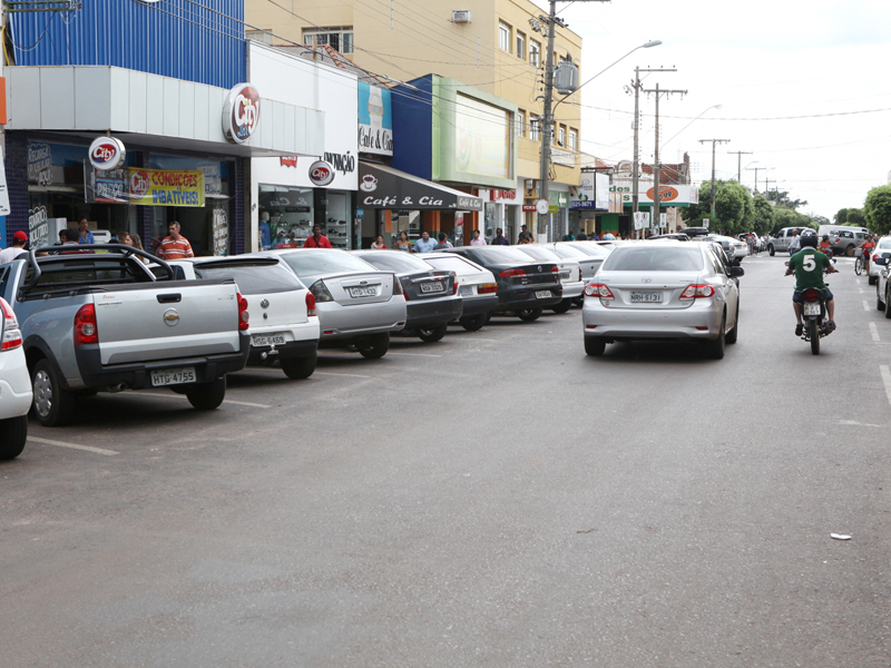 Estacionamento rotativo deve ser instalado em janeiro de 2015 se não houver mais contestações - Arquivo/JP