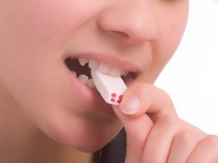 Chiclete sem açúcar: ele pode ser um aliado da saúde bucal -