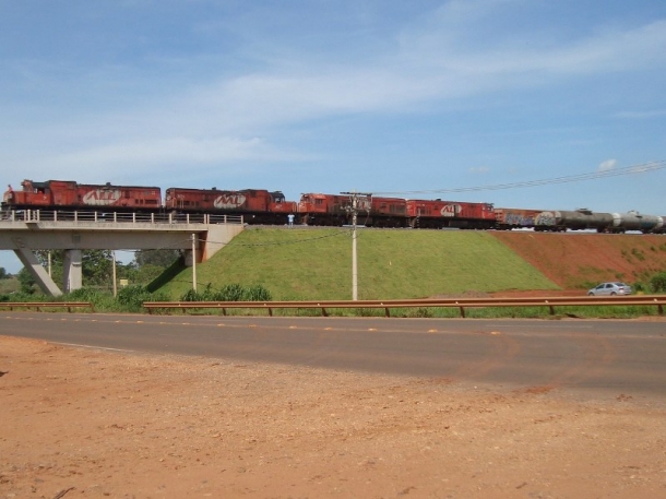 Trecho ferroviário de Três Lagoas a Corumbá está desativado  - Arquivo/JP