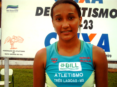 Luana é um dos destaques da competição no salto triplo -