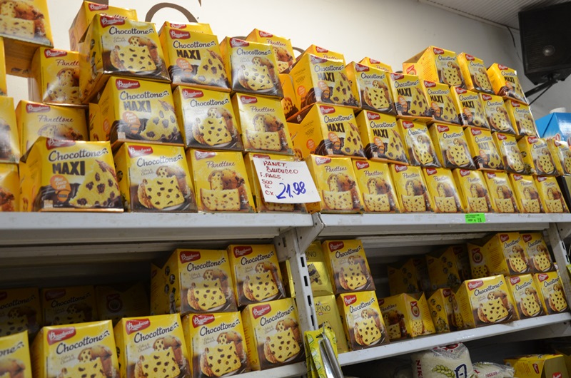 Lojas oferecem descontos de até 57% no valor do produto - Claudio Pereira Lojas oferecem descontos de até 57% no valor do produto - Claudio Pereira