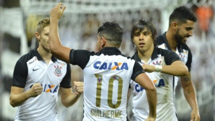 Marlone admitiu ter sentido peso da estreia como titular - Agência Corinthians