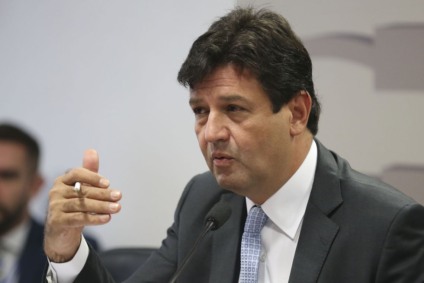 Pasta também sinaliza para a possibilidade de capacitar agentes comunitários em saúde como técnicos de saúde comunitária - José Cruz/Agência Brasil