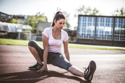 5 erros que você está cometendo na hora de fazer alongamento