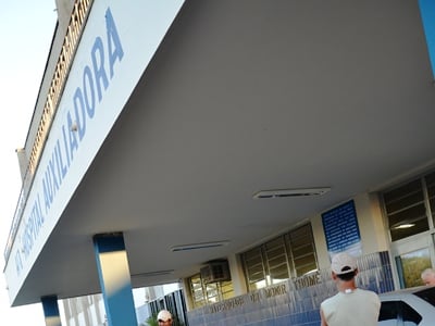 Desde ontem, médicos só atendem casos de urgência e emergência -