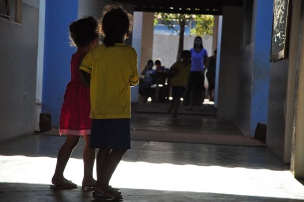 Cerca de 80 alunos estavam fora da sala de aula -