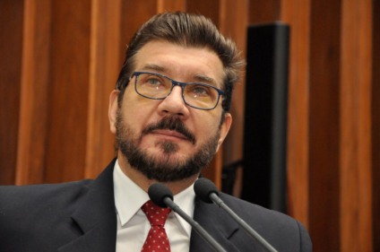 Deputado estadual Pedro Kemp (PT) ainda mencionou as falas polêmicas do presidente da República Jair Bolsonaro (PSL) e disse que ele defeca pela boca - Luciana Nassar/ALMS